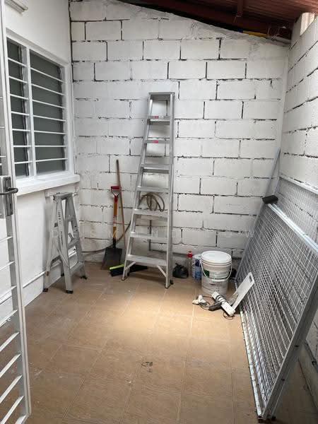 Shop / Office untuk Disewa di Island Park (Jelutong) - Desmond Low - PropertyGuru.com.my