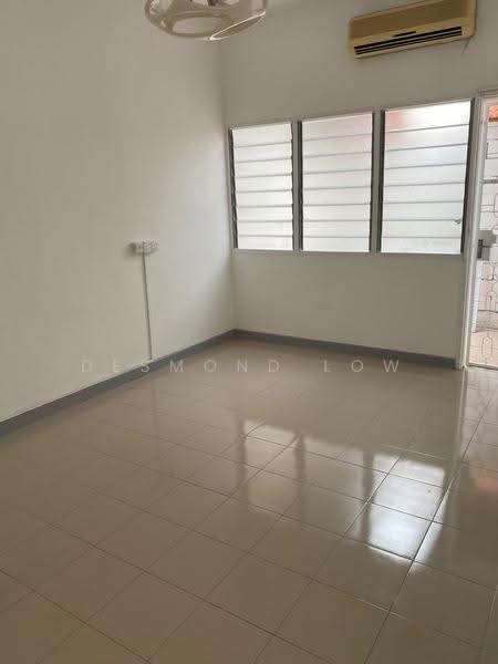 Shop / Office untuk Disewa di Island Park (Jelutong) - Desmond Low - PropertyGuru.com.my