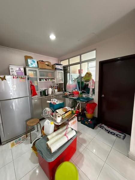 Pangsapuri untuk Disewa di Sri Akasia - Florence Hong - Kitchen - PropertyGuru.com.my