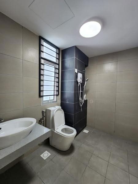 Kediaman Servis untuk Disewa di MIRAI Residences - Jane Ng - Bathroom - PropertyGuru.com.my
