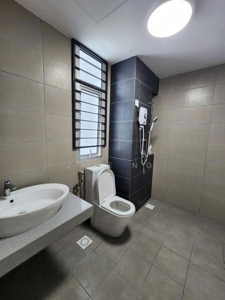 Kediaman Servis untuk Disewa di MIRAI Residences - Jane Ng - Bathroom - PropertyGuru.com.my