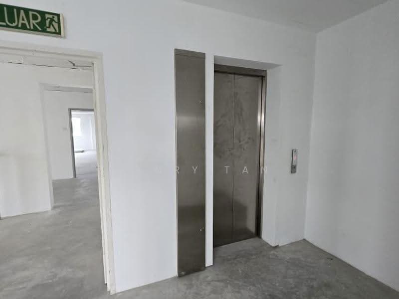 Semi-D Factory for Rent in Sungai Jawi (Penang) - Henry Tan - Corridor - PropertyGuru.com.my