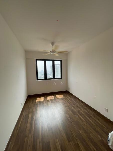 Kediaman Servis untuk Disewa di Aster Hill - Tan Wei Han - Bedroom - PropertyGuru.com.my
