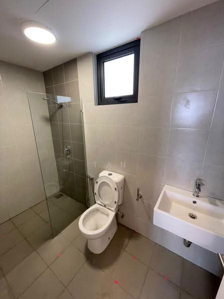 Kediaman Servis untuk Disewa di Aster Hill - Tan Wei Han - Bathroom - PropertyGuru.com.my