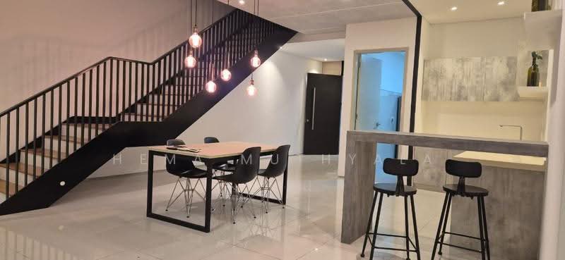 2-storey Terraced House for Rent in Cyberjaya (Selangor) - Hema Muthyala - Dining Room - PropertyGuru.com.my