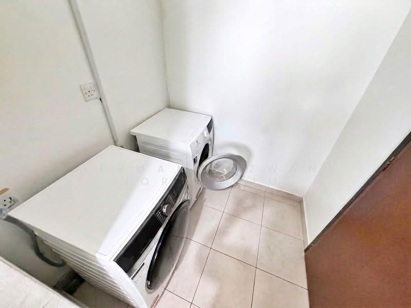 Rumah Teres 2-Tingkat untuk Dijual di Taman Bangi Avenue (Bangi) - Herman Sazwan Nor Rahim - Powder Room - PropertyGuru.com.my