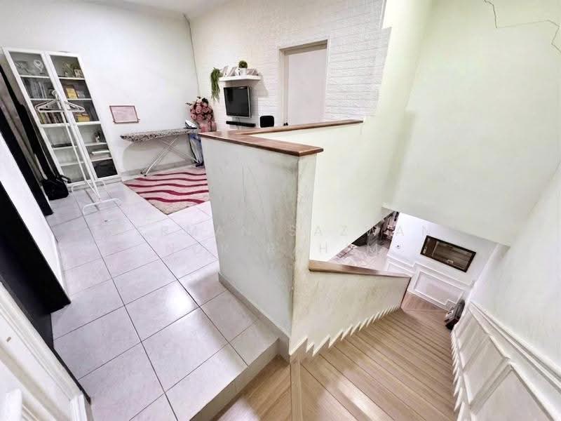 Rumah Teres 2-Tingkat untuk Dijual di Taman Bangi Avenue (Bangi) - Herman Sazwan Nor Rahim - Family Area - PropertyGuru.com.my
