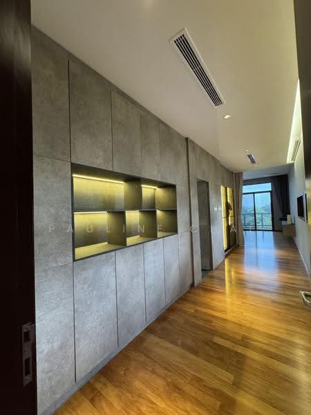 Bungalow House untuk Dijual di Sultan Abdul Aziz Shah Golf & Country Club (Shah Alam) - Pauline Chai - Corridor - PropertyGuru.com.my