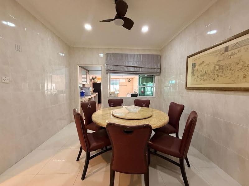 Semi-Detached House for Sale in Green Heights (Kuching) - Jared Yii - Dining Room - PropertyGuru.com.my