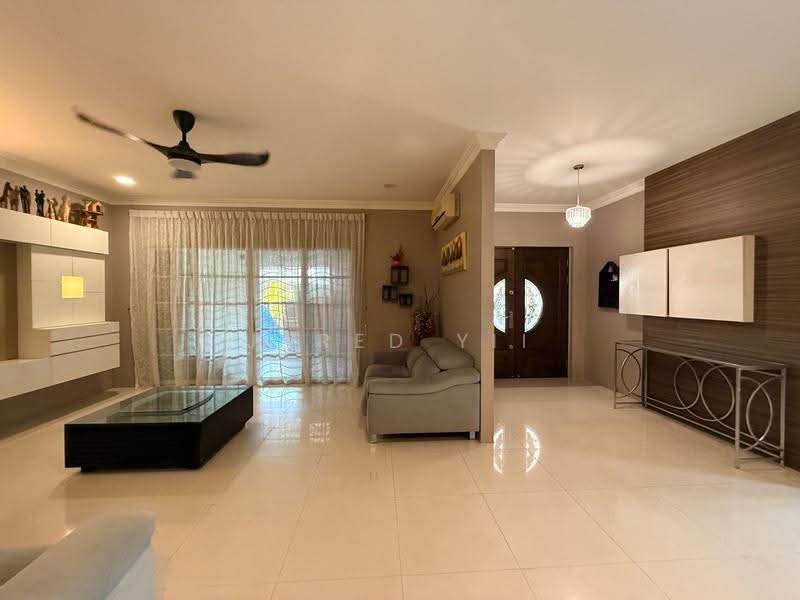 Semi-Detached House for Sale in Green Heights (Kuching) - Jared Yii - Living Room - PropertyGuru.com.my