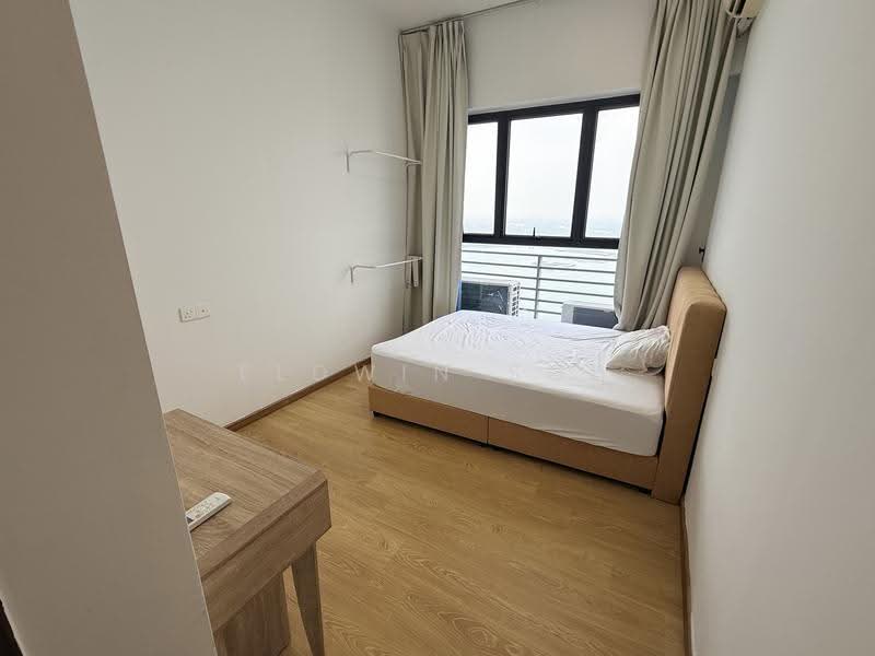 Kondominium untuk Disewa di Kings Bay @ Country Garden Danga Bay - Eldwin Soh - Bedroom - PropertyGuru.com.my