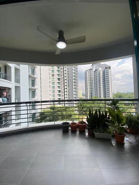 Kondominium untuk Disewa di The Straits View Condominium - Chew Jia Jia - Balcony - PropertyGuru.com.my