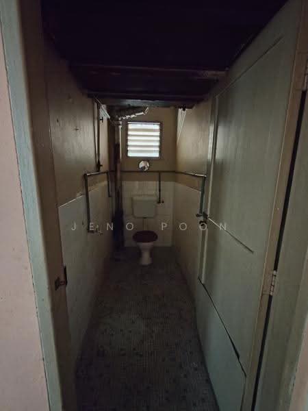 Apartment for Sale at United Garden (Taman Lee Yan Lian) - Jeno Poon - Bathroom - PropertyGuru.com.my