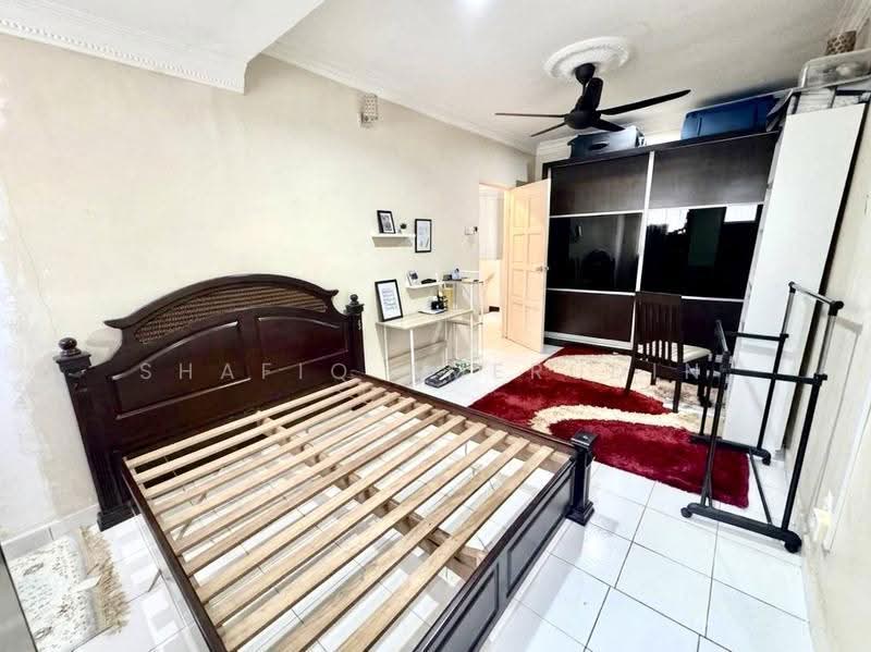 Rumah Teres 2-Tingkat untuk Dijual di Taman Prima Saujana (Kajang) - Shafiq Amerudin - Bedroom - PropertyGuru.com.my