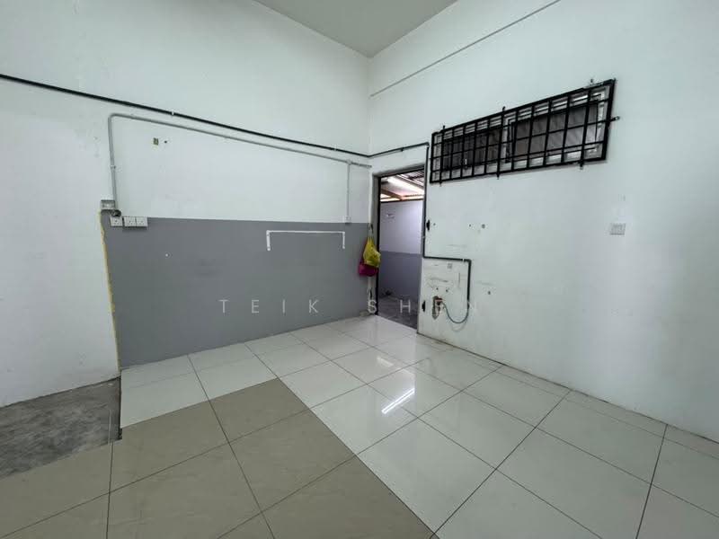 Shop / Office for Rent in Taman Impian Emas (Skudai) - Teik Shen - Interior - PropertyGuru.com.my