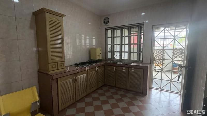 Rumah Teres 2-Tingkat untuk Disewa di Klang (Selangor) - John Tee - Kitchen - PropertyGuru.com.my