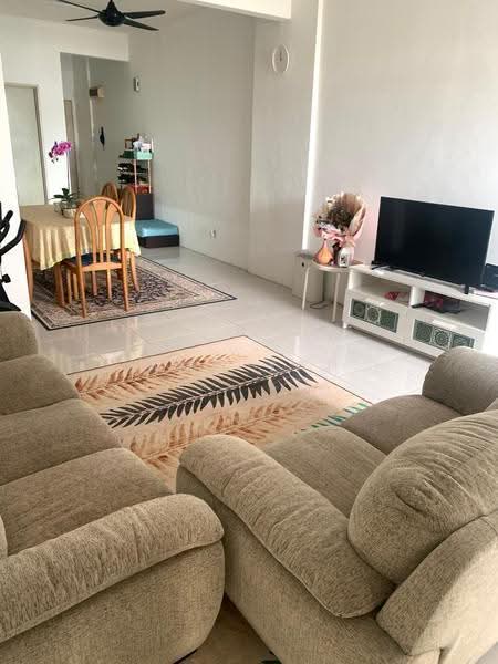Pangsapuri untuk Dijual di Ria Apartment - Amy Yap - Living Room - PropertyGuru.com.my