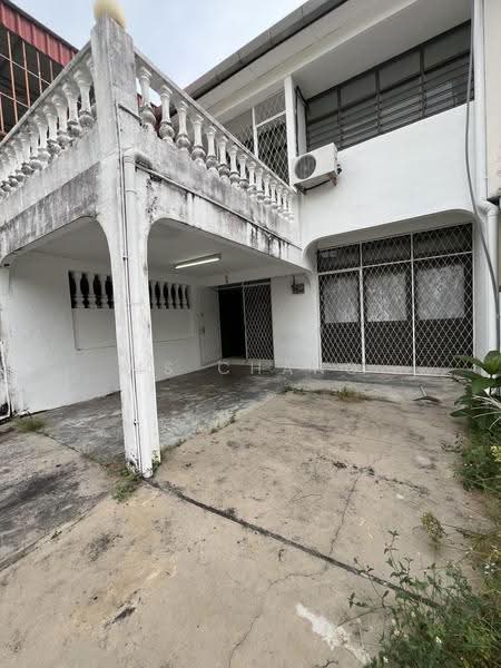 Rumah Teres 2-Tingkat untuk Dijual di Teluk Kumbar (Bayan Lepas) - Ms Chang - PropertyGuru.com.my
