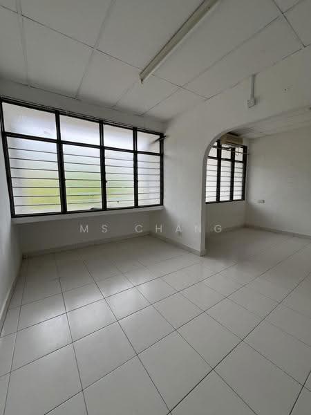 Rumah Teres 2-Tingkat untuk Dijual di Teluk Kumbar (Bayan Lepas) - Ms Chang - PropertyGuru.com.my