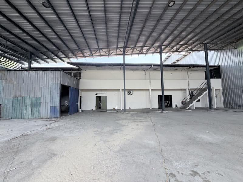 Detached Factory for Rent in Kawasan Perindustrian Bukit Rambai (Bukit Rambai) - Shane Khow - Interior - PropertyGuru.com.my