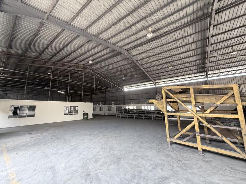 Detached Factory for Rent in Kawasan Perindustrian Bukit Rambai (Bukit Rambai) - Shane Khow - Interior - PropertyGuru.com.my