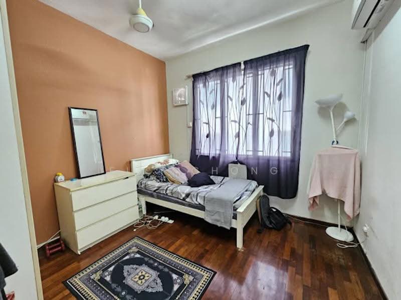 2.5-storey Terraced House for Sale in Taman Oasis (Cheras) - Elly Chong - Bedroom - PropertyGuru.com.my