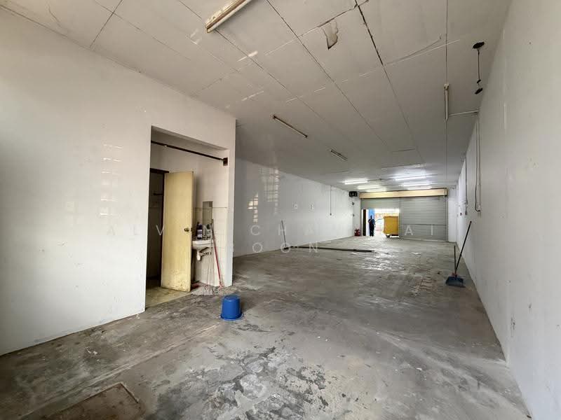 Shop / Office untuk Disewa di Johor Bahru (Johor) - Alvin Chan Kai Boon - Interior - PropertyGuru.com.my