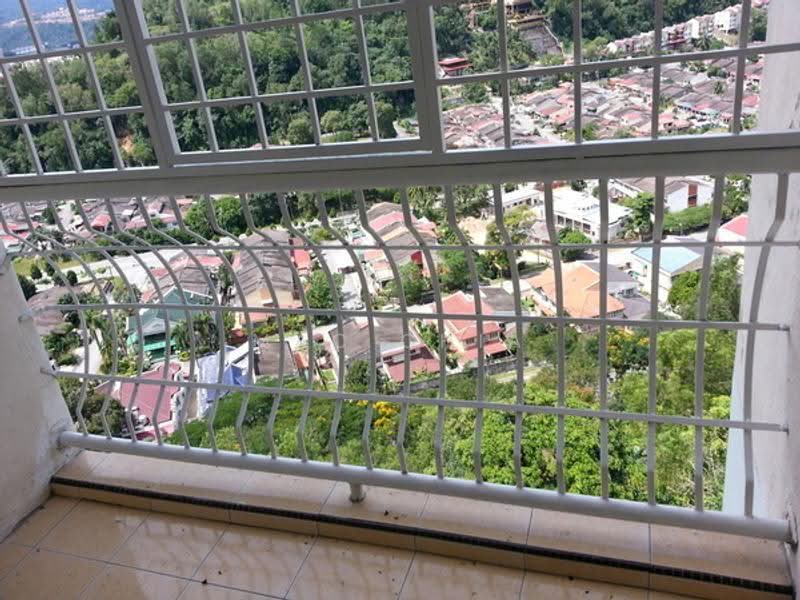 Pangsapuri untuk Disewa di Desa View Towers - Mac Chia - View - PropertyGuru.com.my