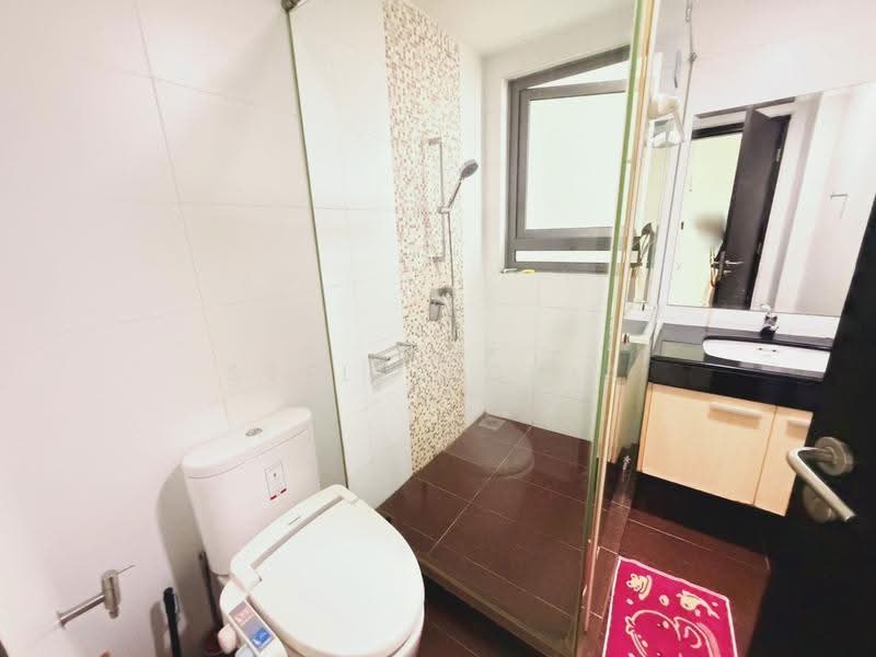 Pangsapuri untuk Disewa di Molek Pine 3 - Stella Chia - Bathroom - PropertyGuru.com.my