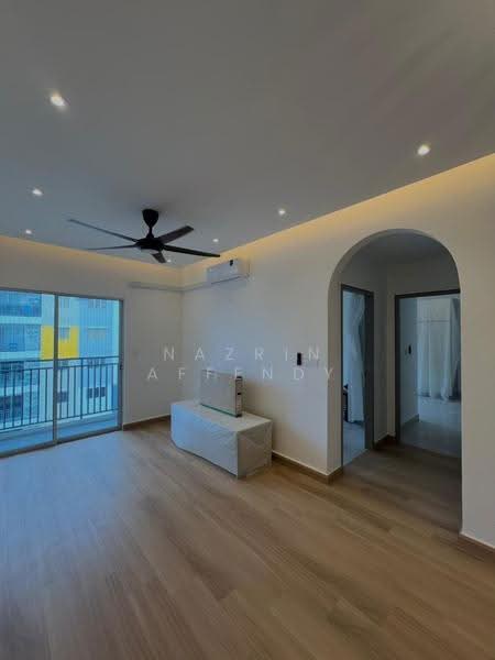 Rumah Flat untuk Disewa di Idaman Cahaya 1 - Nazrin Affendy - Living Room - PropertyGuru.com.my