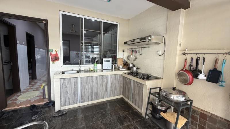 Terraced House for Sale in KL City Centre (Kuala Lumpur) - Yenny Yap - Kitchen - PropertyGuru.com.my