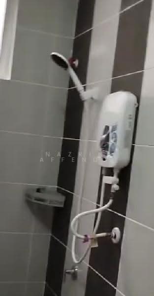 Rumah Flat untuk Disewa di Idaman Cahaya 2 - Nazrin Affendy - Bathroom - PropertyGuru.com.my