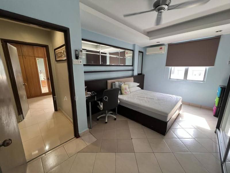 Condominium for Sale at Sri Lojing Condominiums - Taufiq Azlan - Bedroom - PropertyGuru.com.my