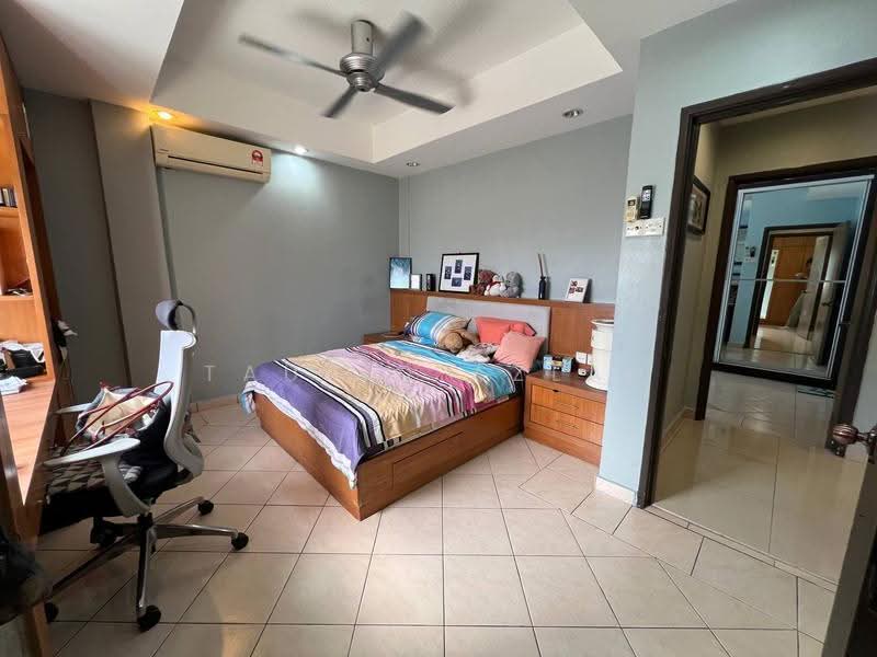 Condominium for Sale at Sri Lojing Condominiums - Taufiq Azlan - Bedroom - PropertyGuru.com.my