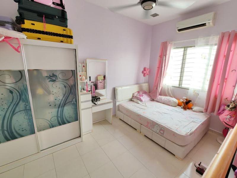 2-storey Terraced House for Sale in Setia Indah (Setia Alam) - Alwin Lee - Bedroom - PropertyGuru.com.my