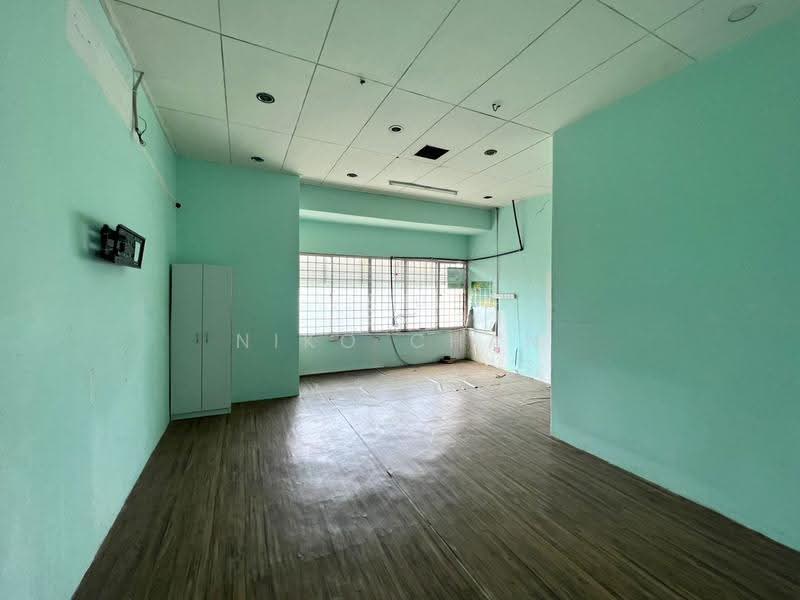Shop / Office for Rent in Seri Kembangan (Selangor) - Niko Chan - Interior - PropertyGuru.com.my