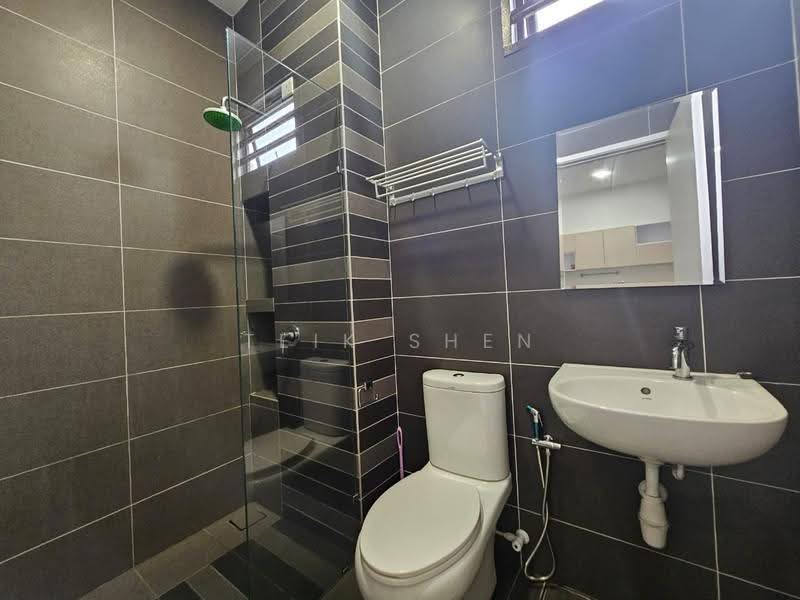 Semi-Detached House for Rent in Johor Bahru (Johor) - Teik Shen - Bathroom - PropertyGuru.com.my