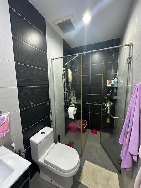 Rumah Teres 1-Tingkat untuk Dijual di Taman Golden (Kuala Lumpur) - Elaine Yap - Bathroom - PropertyGuru.com.my