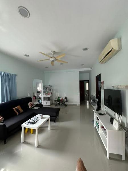 Rumah Teres 1-Tingkat untuk Dijual di Taman Golden (Kuala Lumpur) - Elaine Yap - Living Room - PropertyGuru.com.my