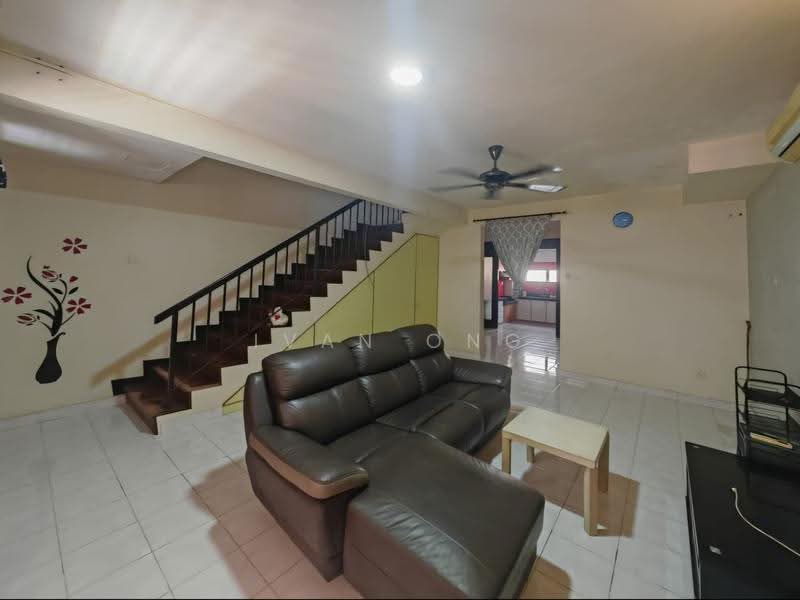 Rumah Teres 2-Tingkat untuk Disewa di Bukit Indah (Iskandar Puteri (Nusajaya)) - Ivan Ong - Living Room - PropertyGuru.com.my