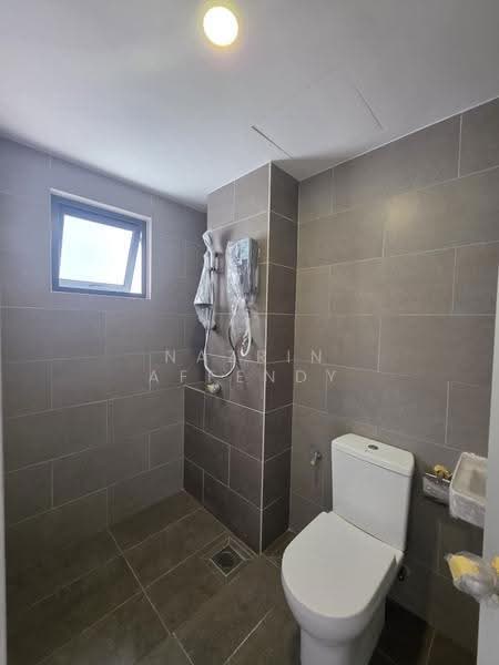 Kediaman Servis untuk Disewa di Kampung Melayu Subang - Nazrin Affendy - Bathroom - PropertyGuru.com.my