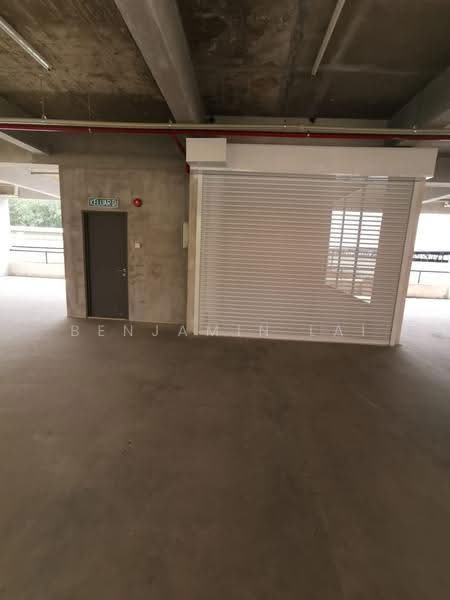 Gudang untuk Disewa di Puchong (Selangor) - Benjamin Lai - Entrance - PropertyGuru.com.my