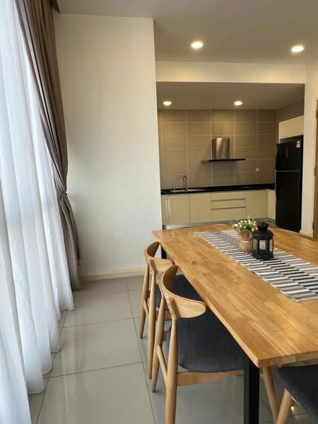 Service Residence for Rent at D'Pristine - Mr Lu - Dining Room - PropertyGuru.com.my