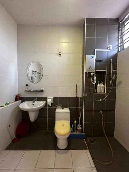 Cluster House for Sale in Iskandar Puteri (Nusajaya) (Johor) - Leo Sam - Bathroom - PropertyGuru.com.my