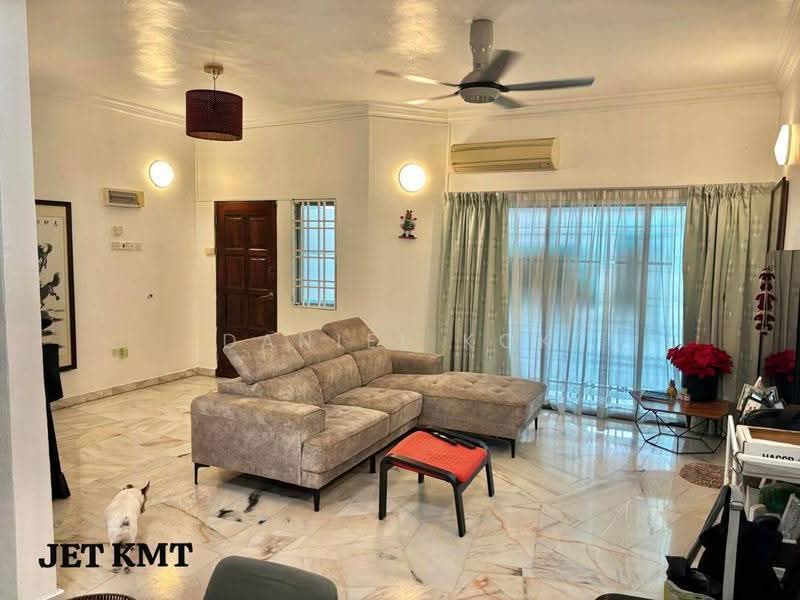 2-storey Terraced House for Sale in Taman Sentosa (Klang) - Daniel Kok - Living Room - PropertyGuru.com.my
