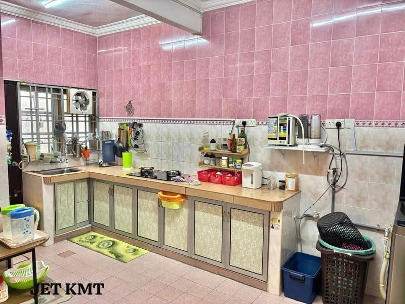 2-storey Terraced House for Sale in Taman Sentosa (Klang) - Daniel Kok - Kitchen - PropertyGuru.com.my