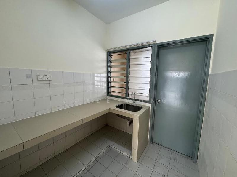Apartment for Sale at SD Apartments - Coyee Wong - Kitchen - PropertyGuru.com.my