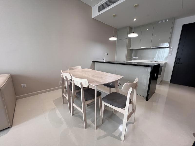 Kediaman Servis untuk Dijual di Regent Suites @ Pavilion Damansara Heights - Peter Sek - Kitchen - PropertyGuru.com.my
