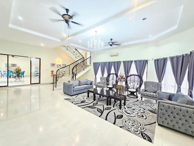 Bungalow House untuk Dijual di Country Heights (Kajang) - Sum Yeong - Living Room - PropertyGuru.com.my