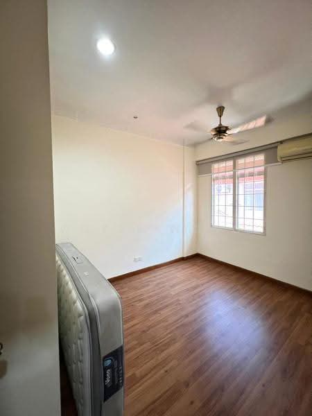 Kondominium untuk Dijual di Amandari - Coyee Wong - Bedroom - PropertyGuru.com.my